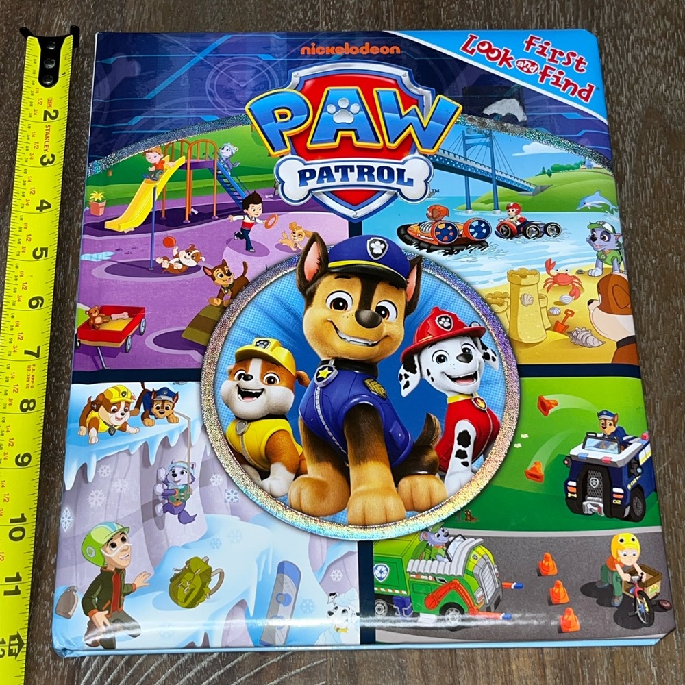 nickelodeon Paw Patrol First Look & Find book Kids